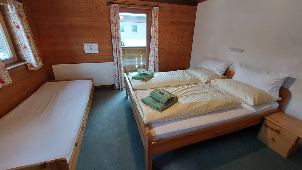 Ferienhaus Fallenegger in Flachau: familienfreundliche Appartements für Sommer- und Winterurlaub fernab vom Massentourismus.
